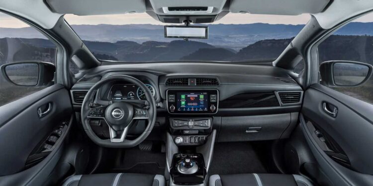 Nissan_leaf_03